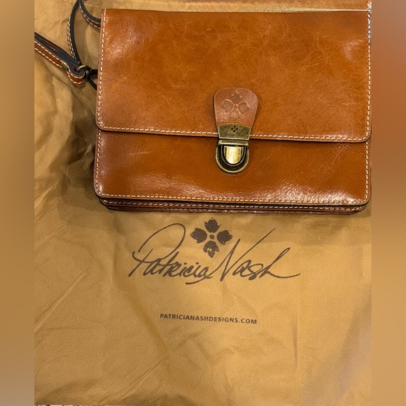 Patricia Nash Laurentina Crossbody - Picture 10 of 12